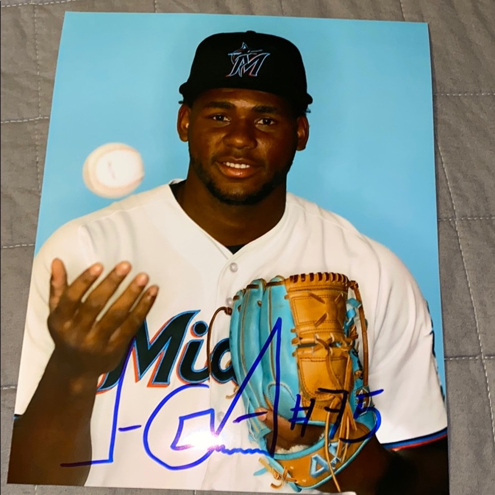 Jorge Guzman Signed picture
